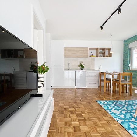 Apartments Valerian Novigrad Istria المظهر الخارجي الصورة