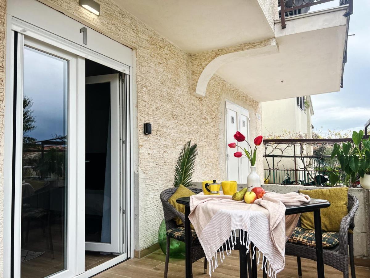 Apartments Valerian Novigrad Istria المظهر الخارجي الصورة