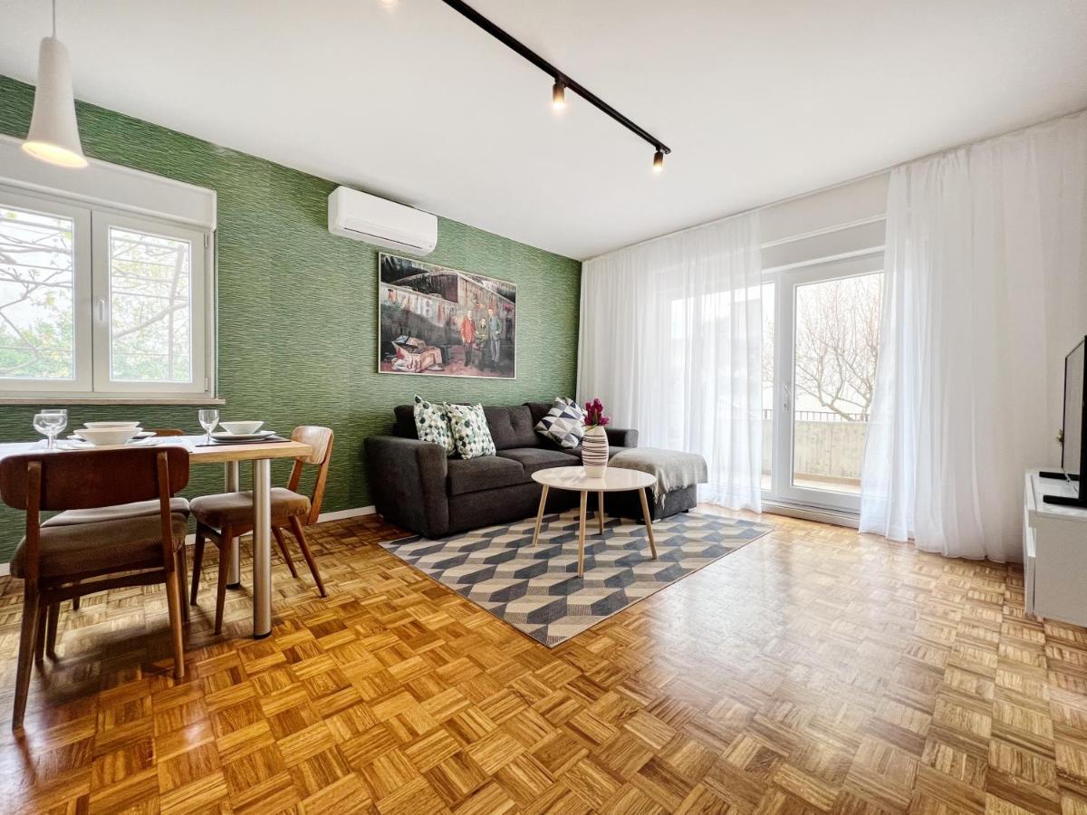 Apartments Valerian Novigrad Istria المظهر الخارجي الصورة