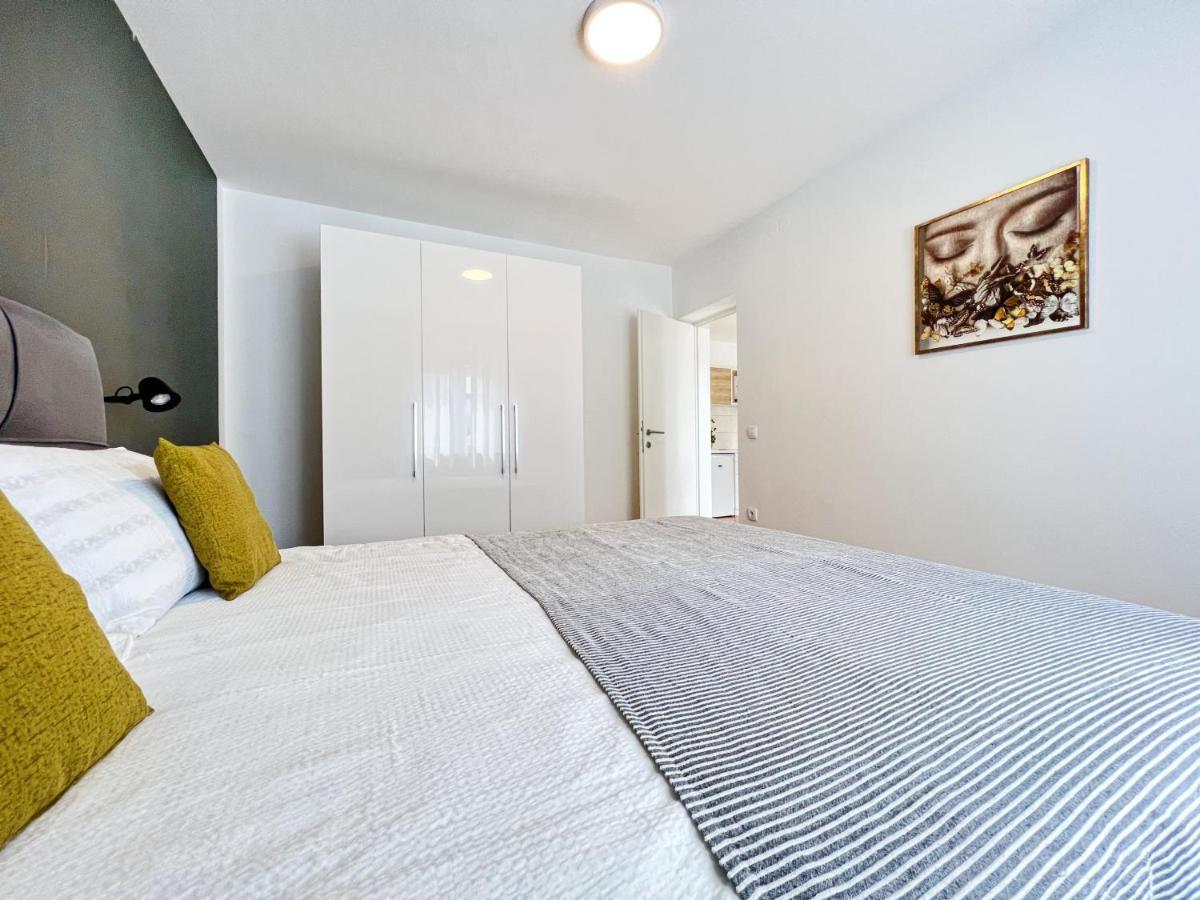 Apartments Valerian Novigrad Istria المظهر الخارجي الصورة