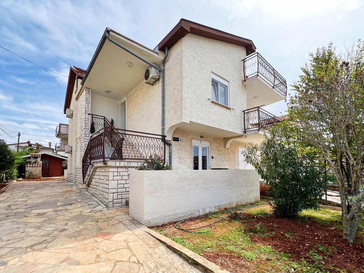 Apartments Valerian Novigrad Istria المظهر الخارجي الصورة